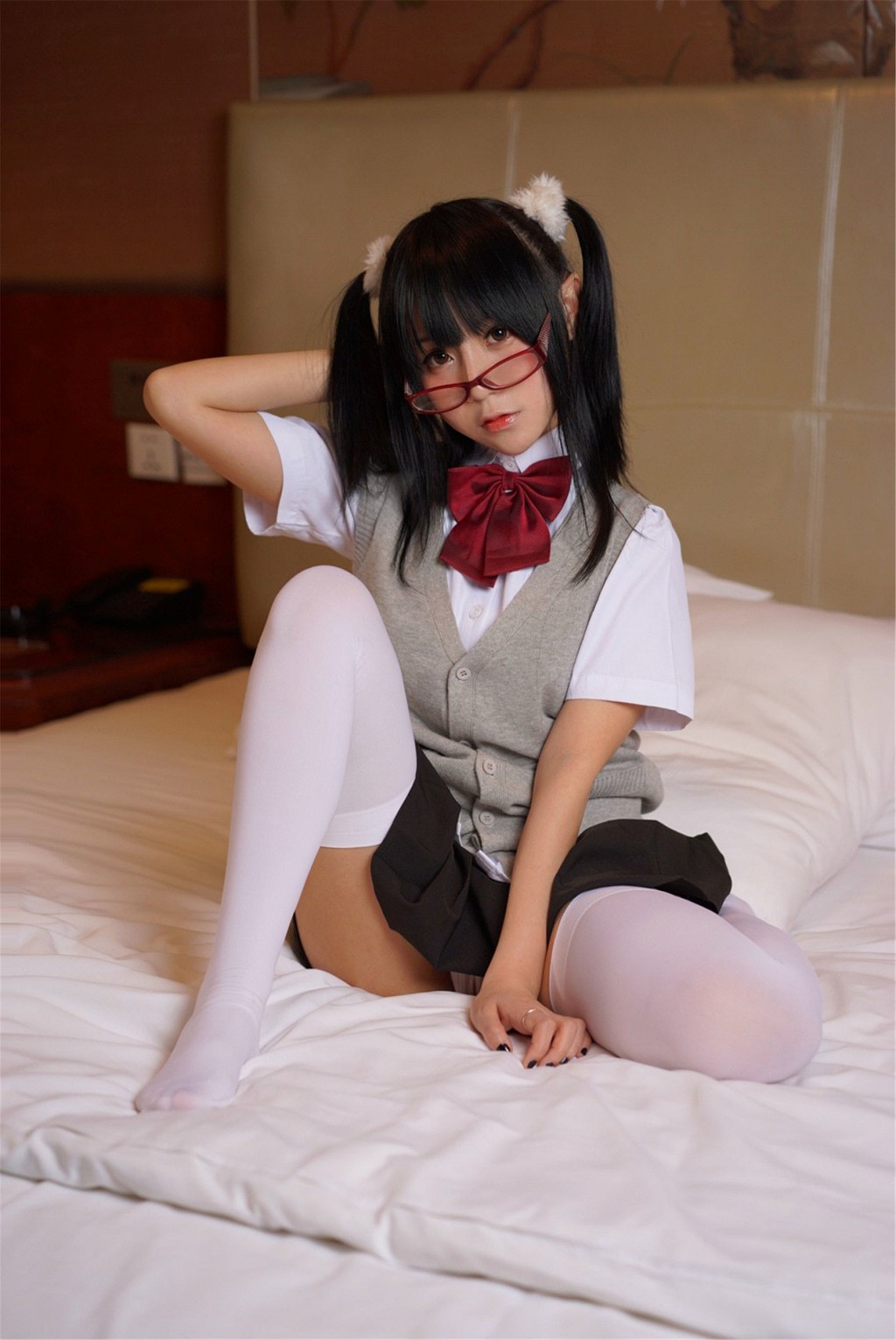 COSER白银81&摇摇乐《姐妹丝诱》 [Cosplay福利] 写真集[107P]