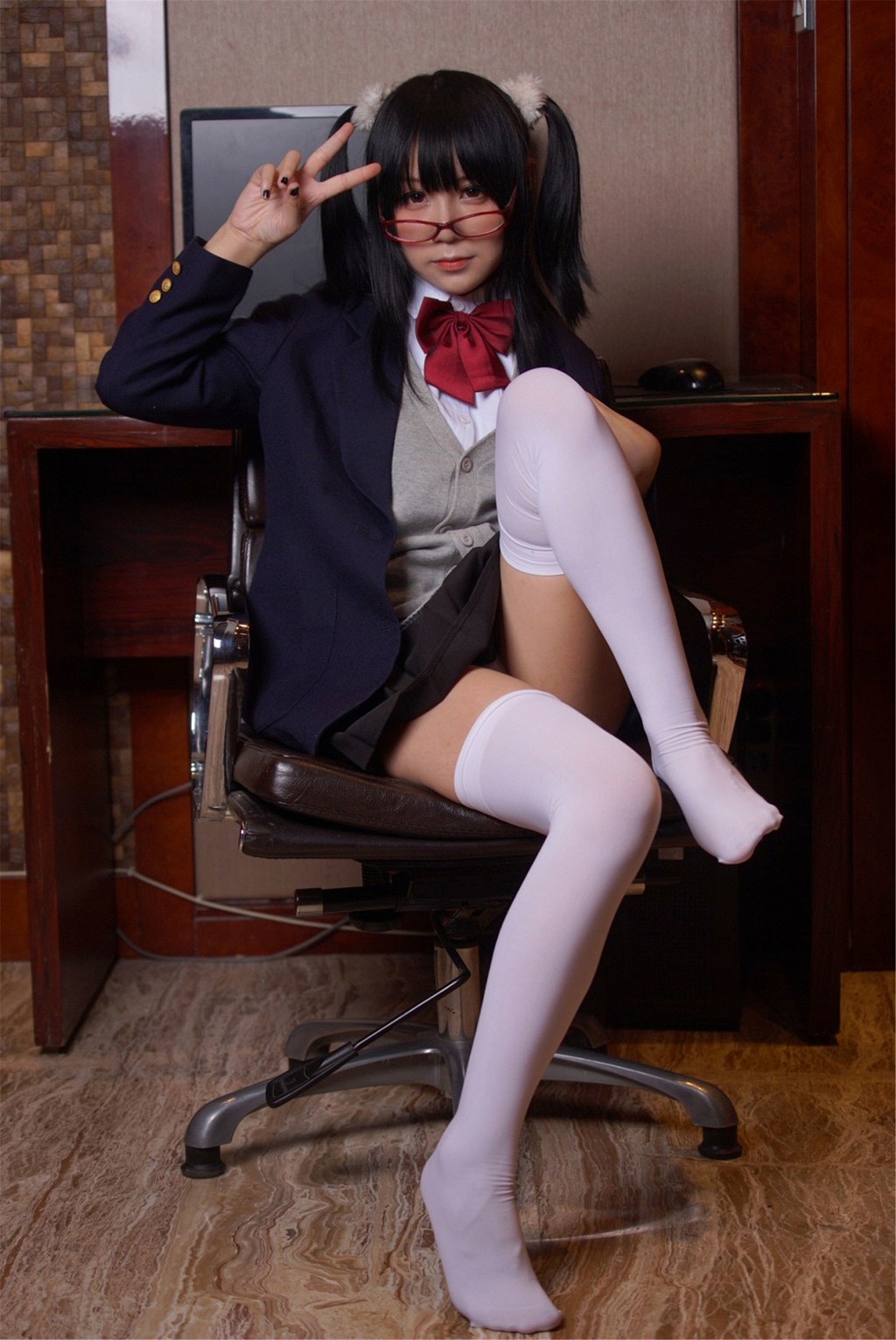 COSER白银81&摇摇乐《姐妹丝诱》 [Cosplay福利] 写真集[107P]