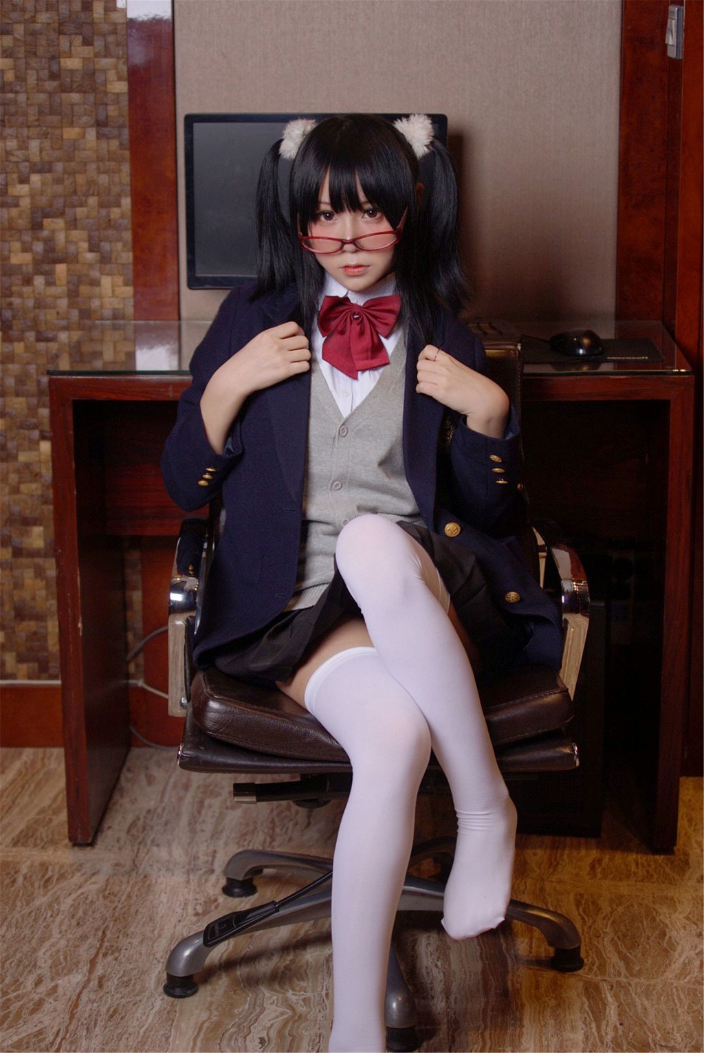 COSER白银81&摇摇乐《姐妹丝诱》 [Cosplay福利] 写真集[107P]