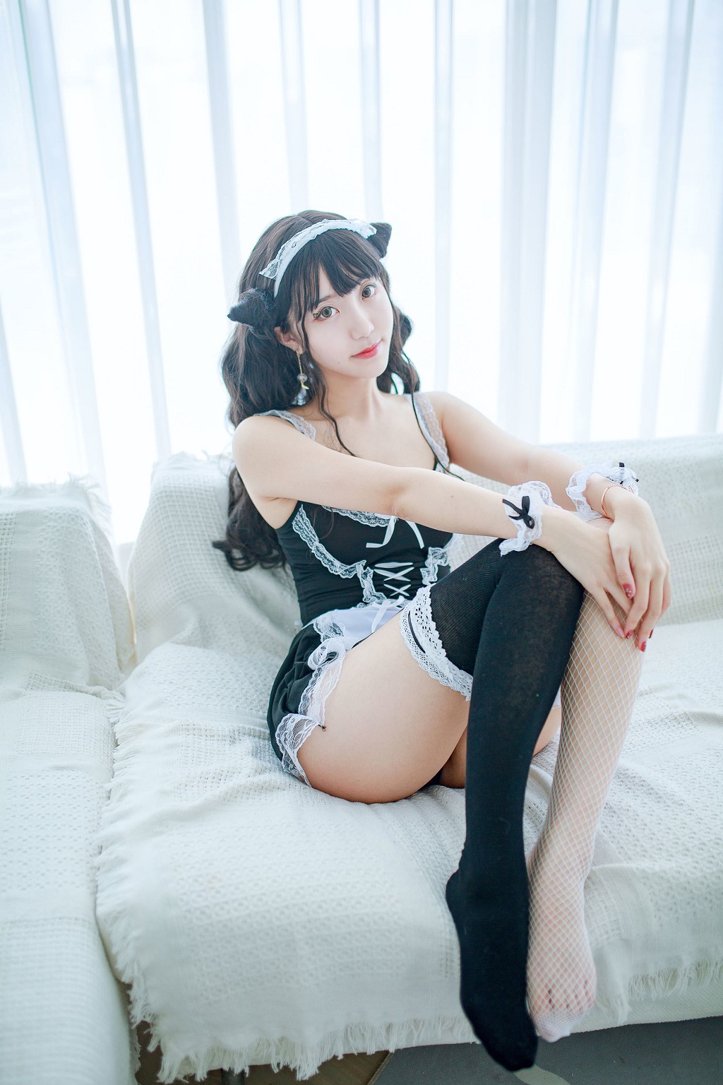 COSER黑川《小恶魔女仆装》 [Cosplay少女] 写真集[26P]