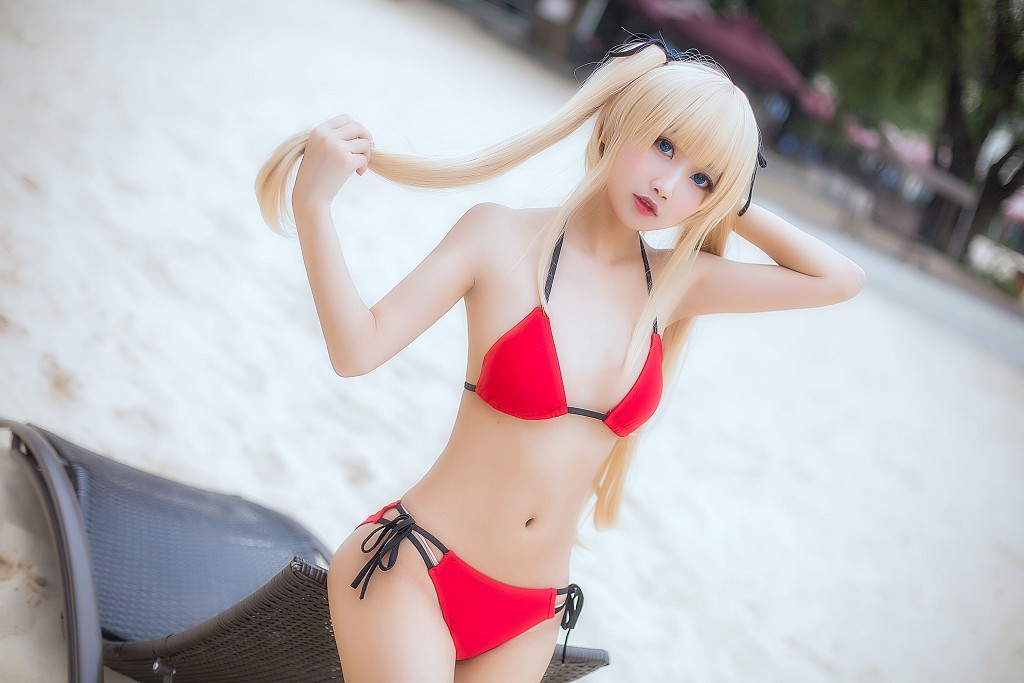 鬼畜瑶《酒吧兔女郎 泳装魔女》 [Cosplay福利] 写真集[35P]