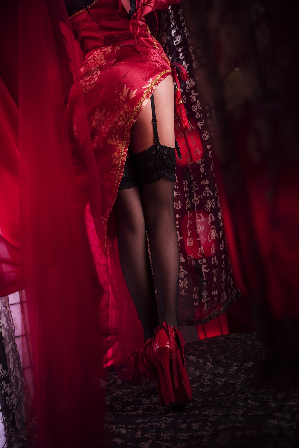 鬼畜瑶《时崎狂三 大狗打歌服》 [Cosplay福利] 写真集[35P]