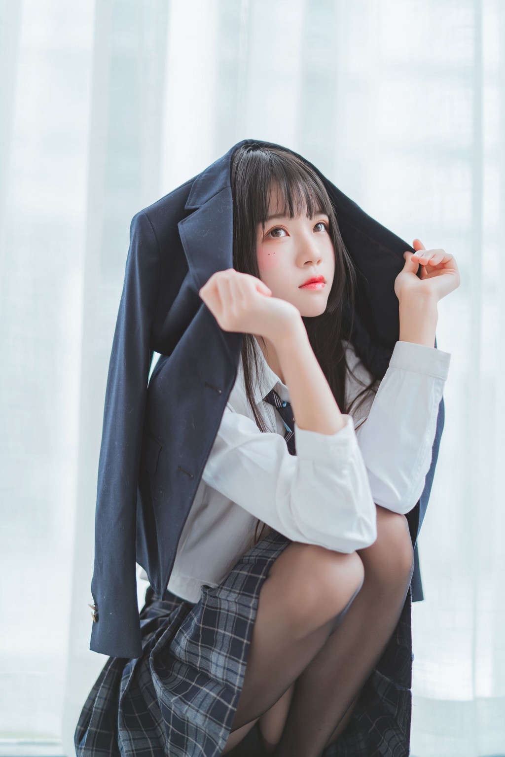 桜桃喵《冬季制服丝秀》 [Cosplay美女] 写真集[45P]