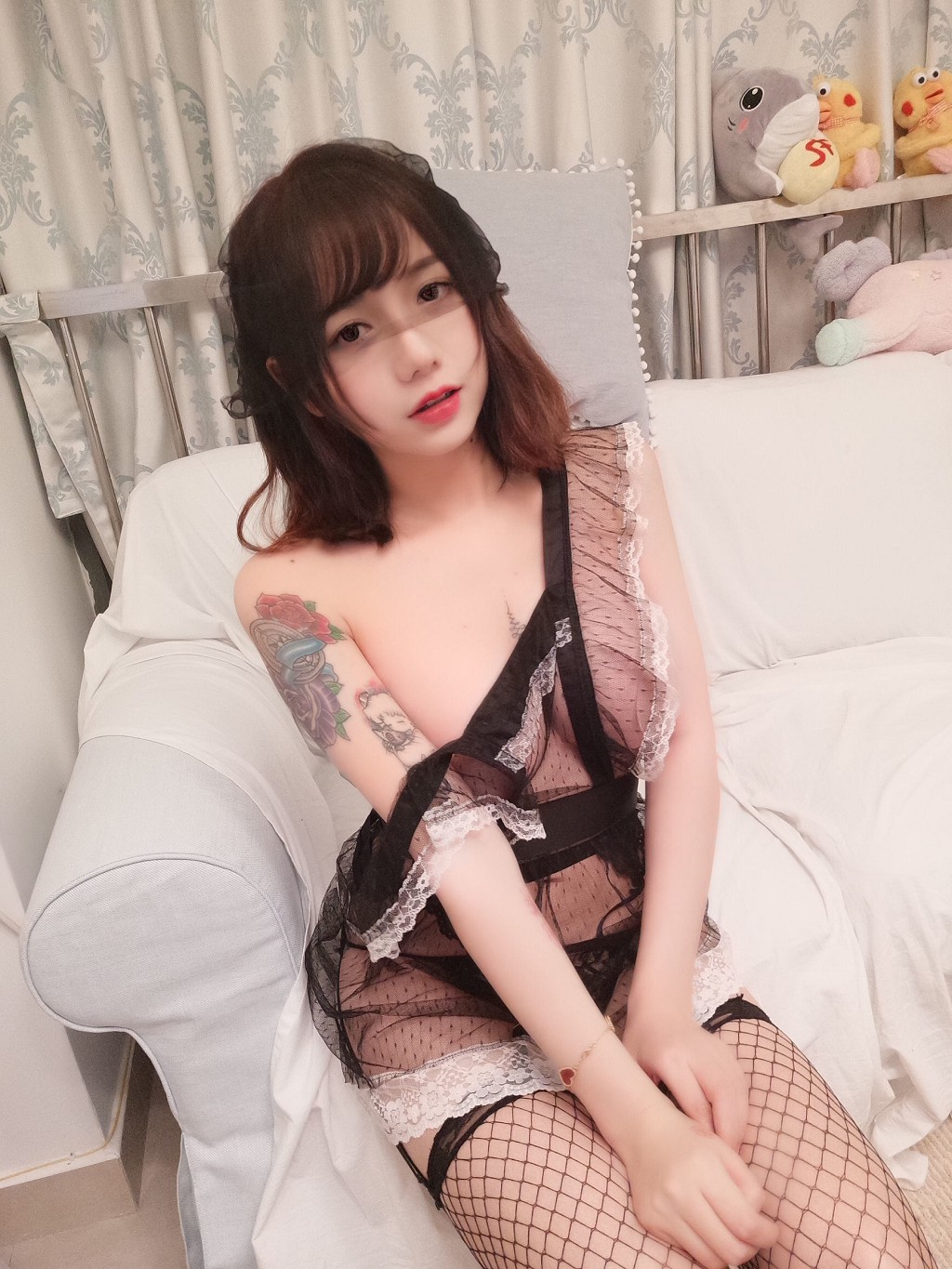 洛丽塔大哥《水手服+渔网袜》 [Cosplay美女] 写真集[25P]