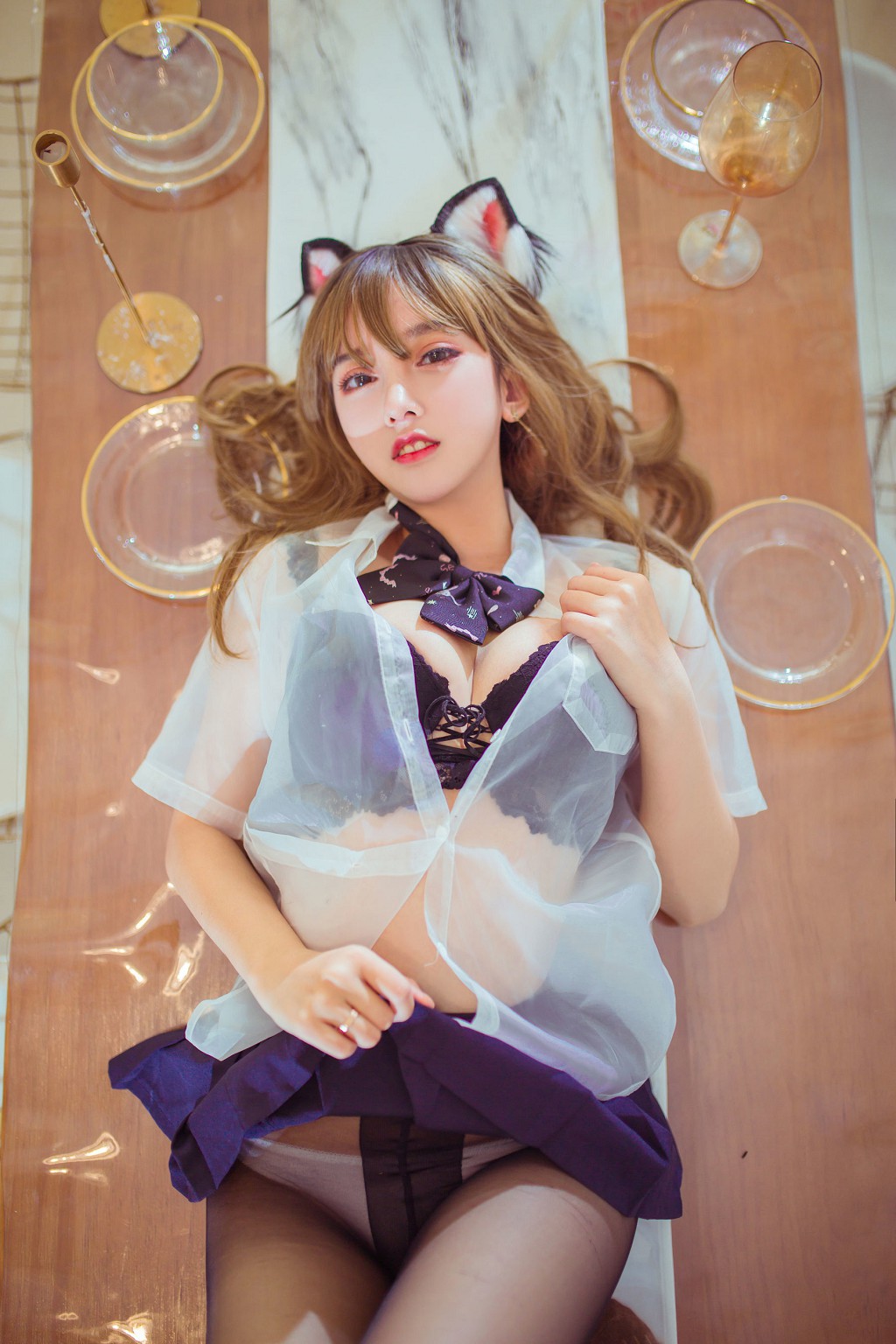 米线线sama 《阳台黑丝性感猫咪》 [Cosplay美女] 写真集[24P]