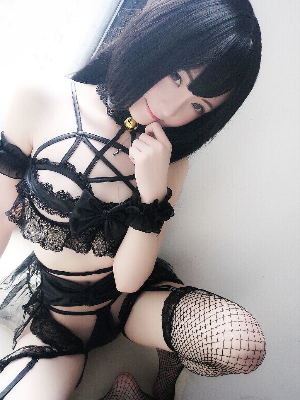 一小央泽《穹妹 小恶魔》  [Cosplay美女] 写真集[36P]