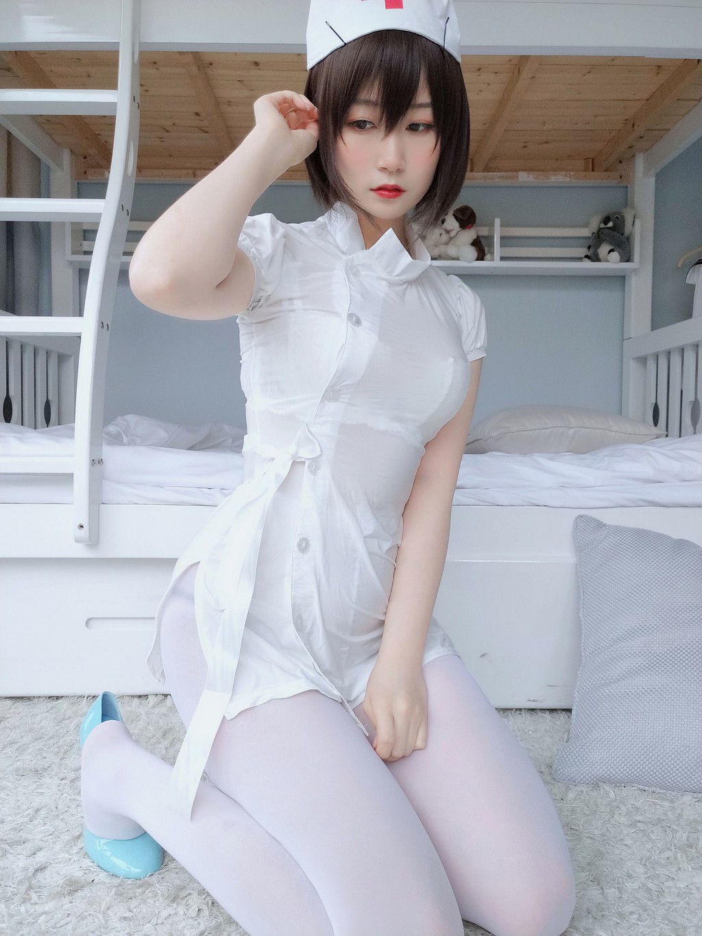 白银81《白丝小护士》 [Cosplay少女] 写真集[51P]