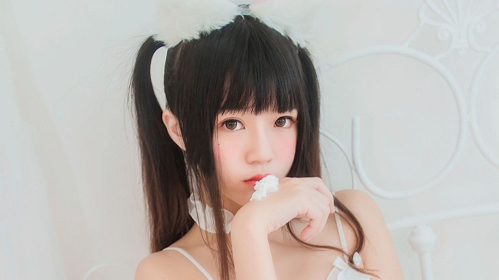 疯猫ss《喵喵睡衣》 [萝莉COS] 写真集[37P]