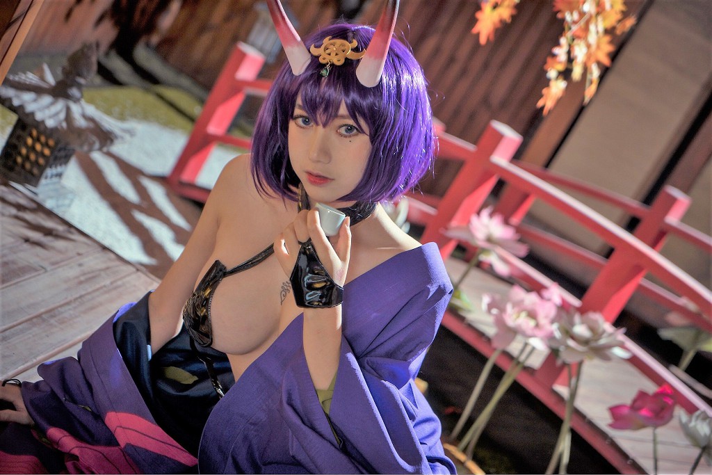 COSER洛丽塔大哥 《酒吞》 [Cosplay美女] 写真集[36P]