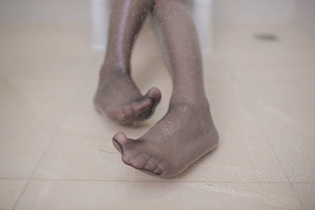 白金Saki《死库水 学生服》 [Cosplay福利] 写真集[38P]