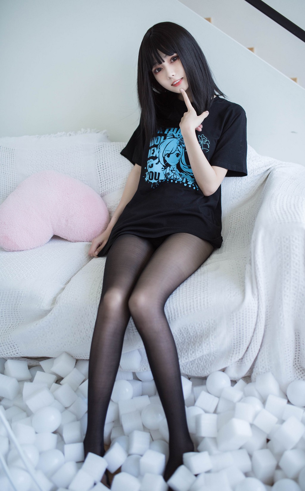 小妖精你的负卿《爱宕花嫁 居家私服 穹妹女仆》  [Cosplay福利] 写真集[26P]