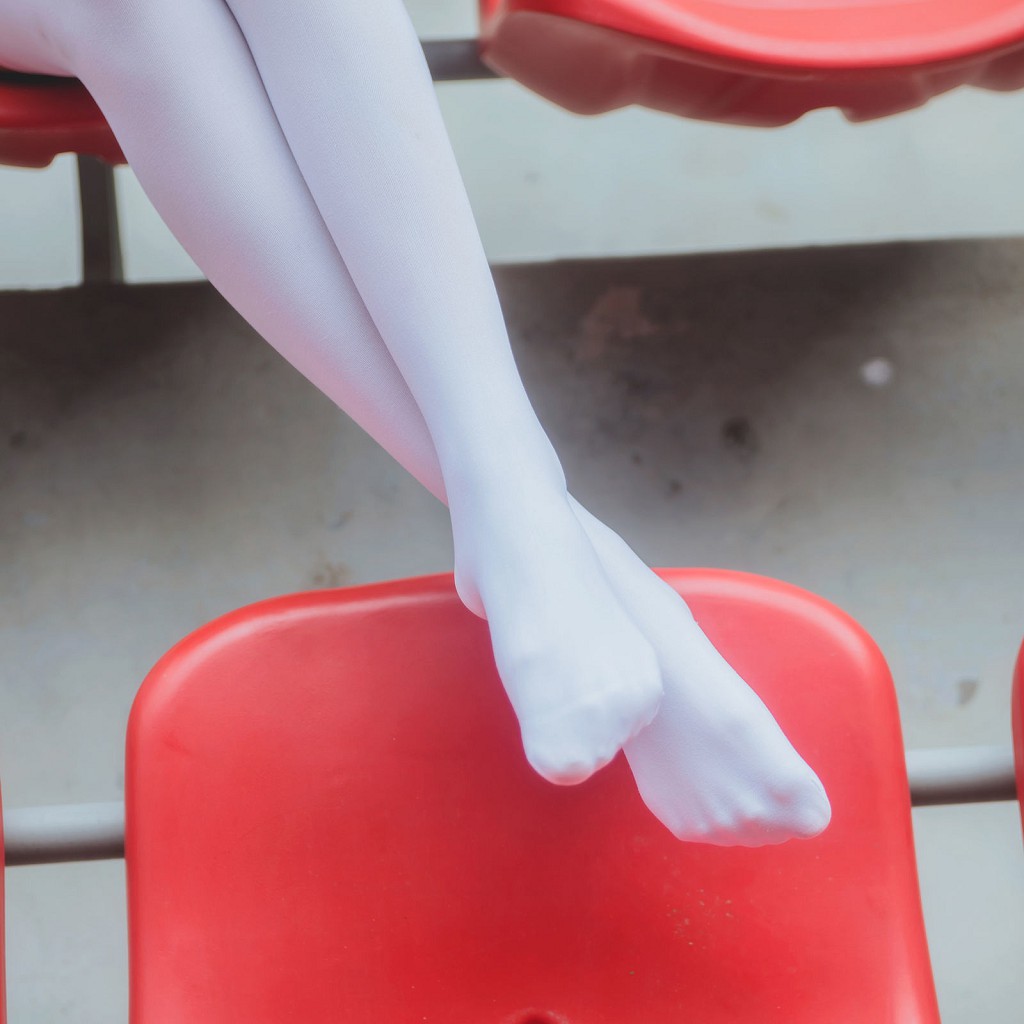 木绵绵OwO《灰色JK制服》 [COSER美女] 写真集[38P]