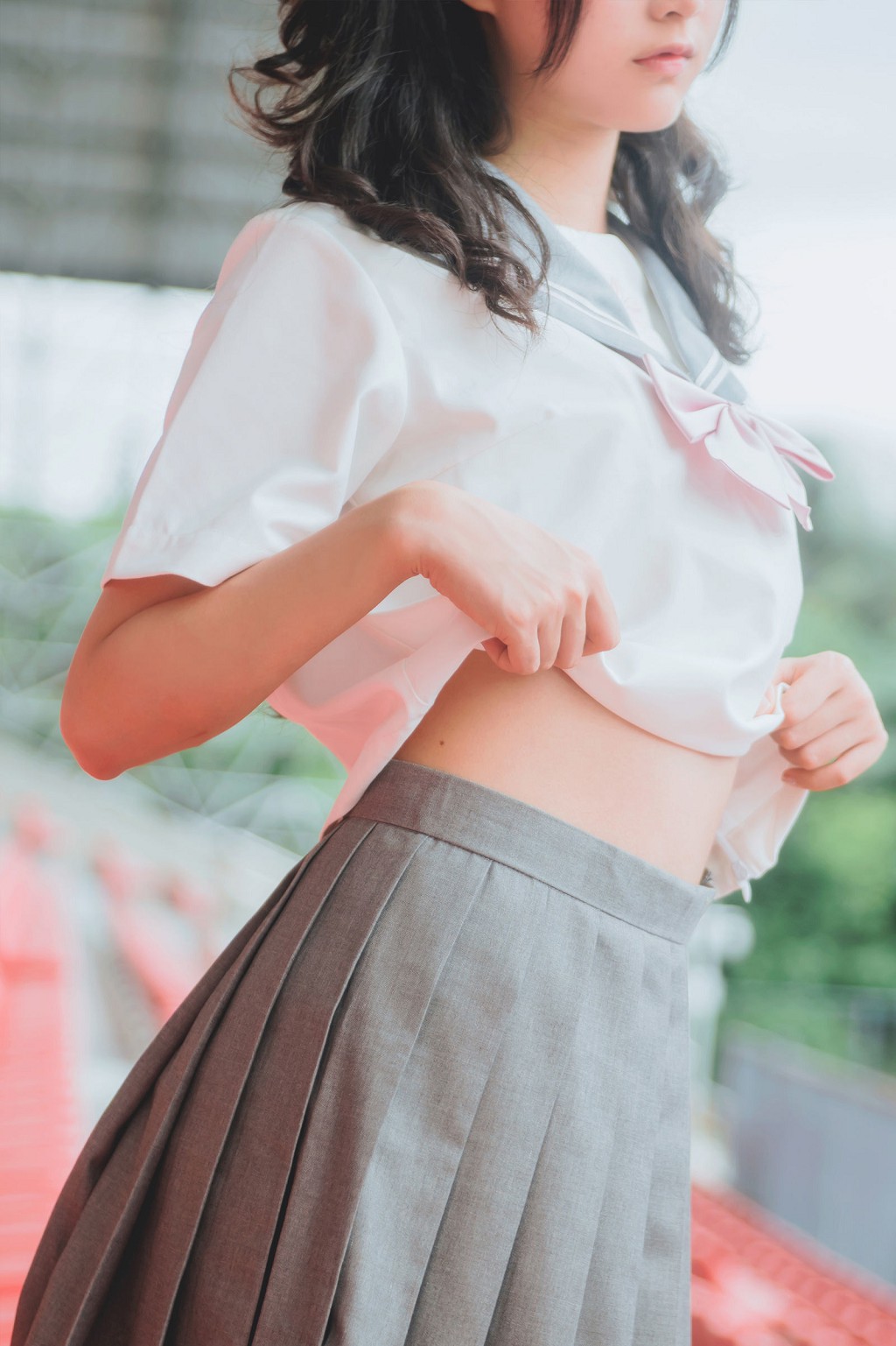 木绵绵OwO《灰色JK制服》 [COSER美女] 写真集[38P]