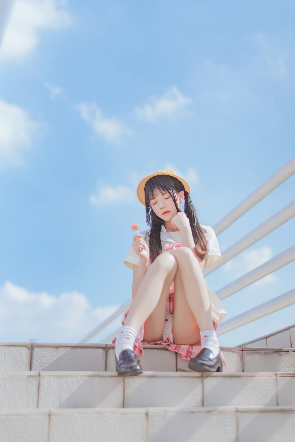 桜桃喵《幼稚园》  [Cosplay美女] 写真集[35P]