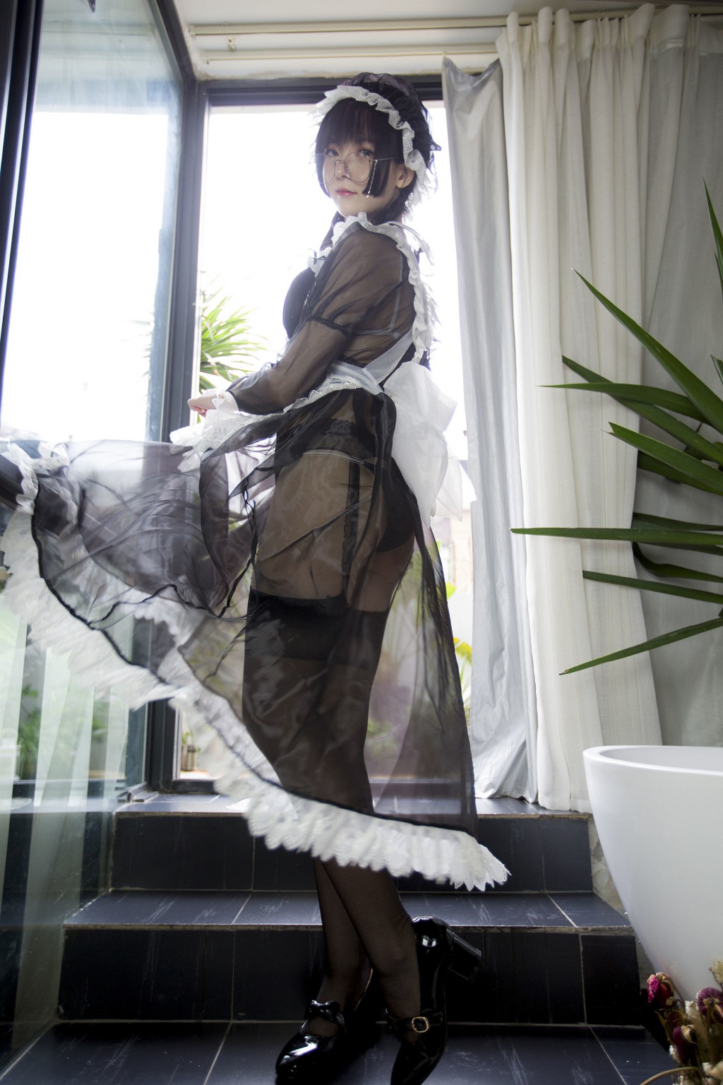 COSER一小央泽《女仆的新装》 [Cosplay美女] 写真集[85P]