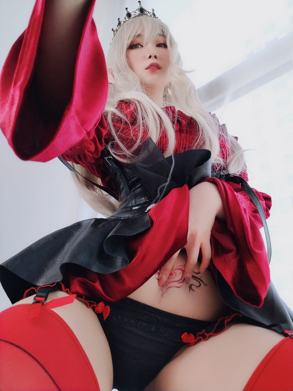 COSER白银81《皇家吸血鬼》 [Cosplay少女] 写真集[50P]