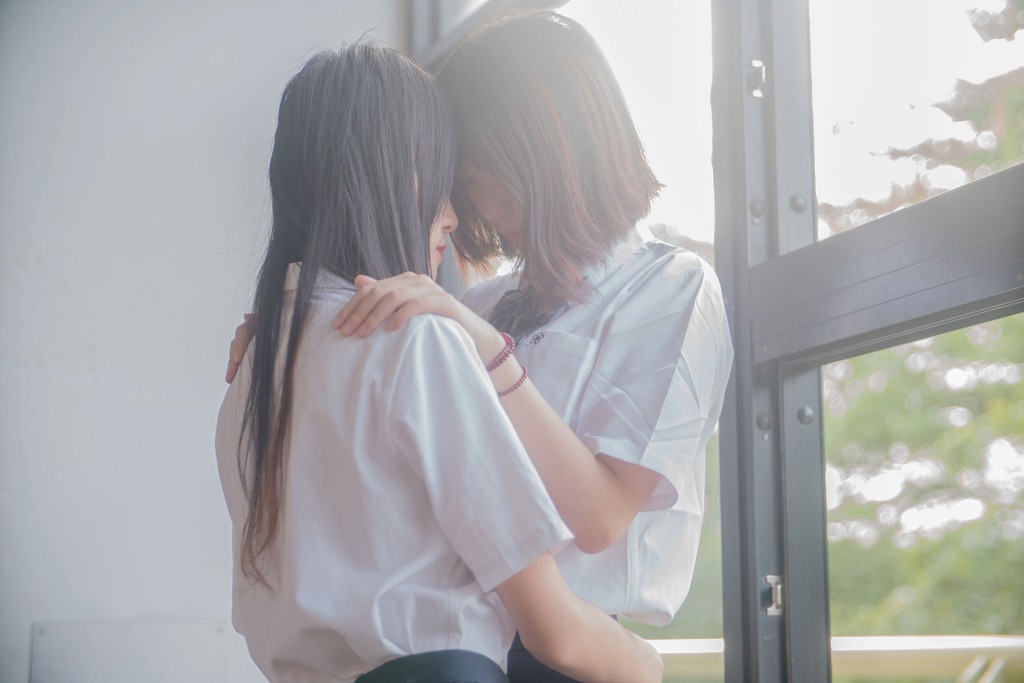 ​桜桃喵&疯猫ss《JK百合》 [萝莉COS] 写真集[43P]