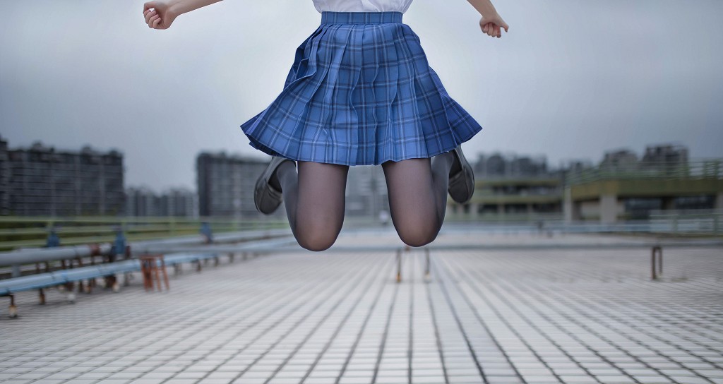 疯猫ss《叛逆青春少女》 [萝莉COS] 写真集[46P]