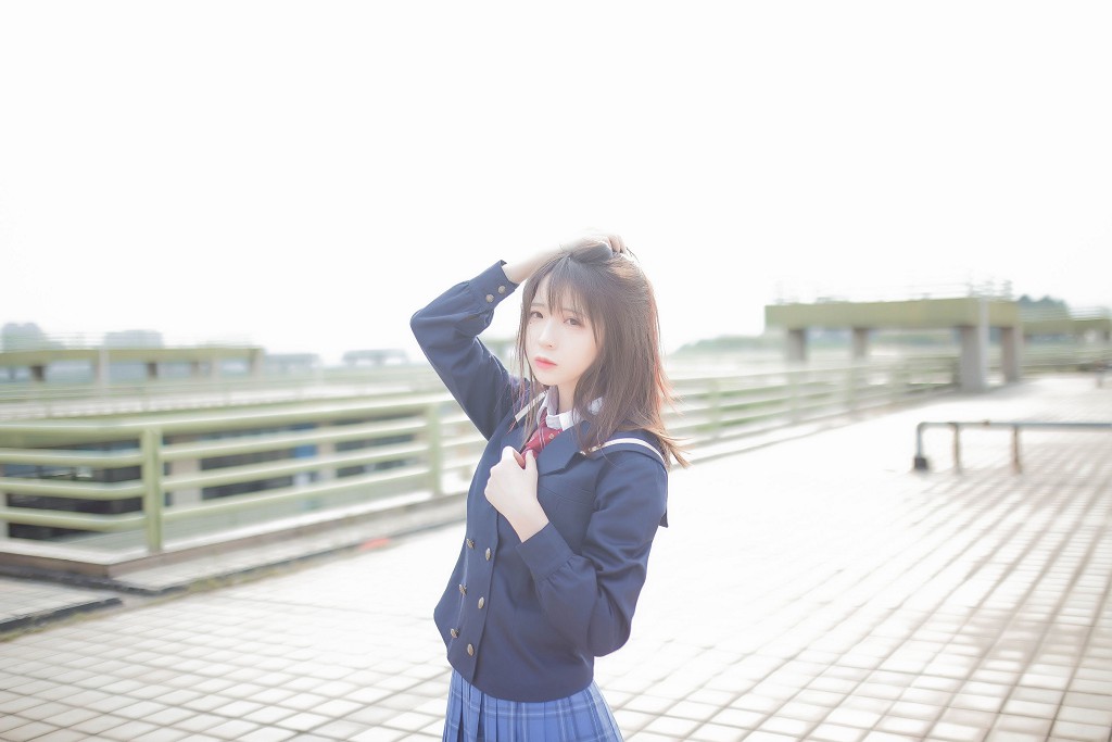 疯猫ss《叛逆青春少女》 [萝莉COS] 写真集[46P]