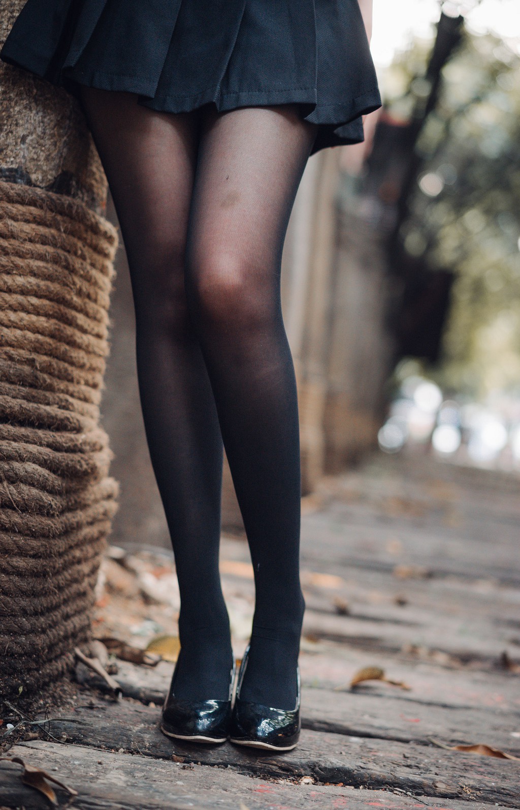 疯猫ss《叛逆青春少女》 [萝莉COS] 写真集[46P]