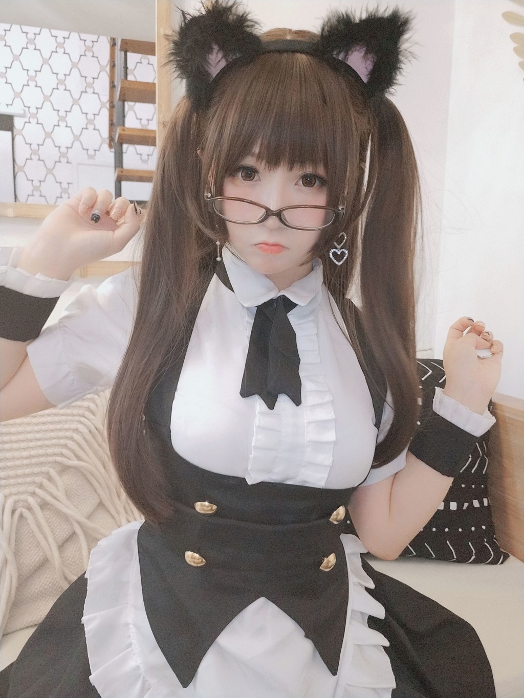 摇摇乐yoyo《黑丝女仆》 [Cosplay美女] 写真集[59P]