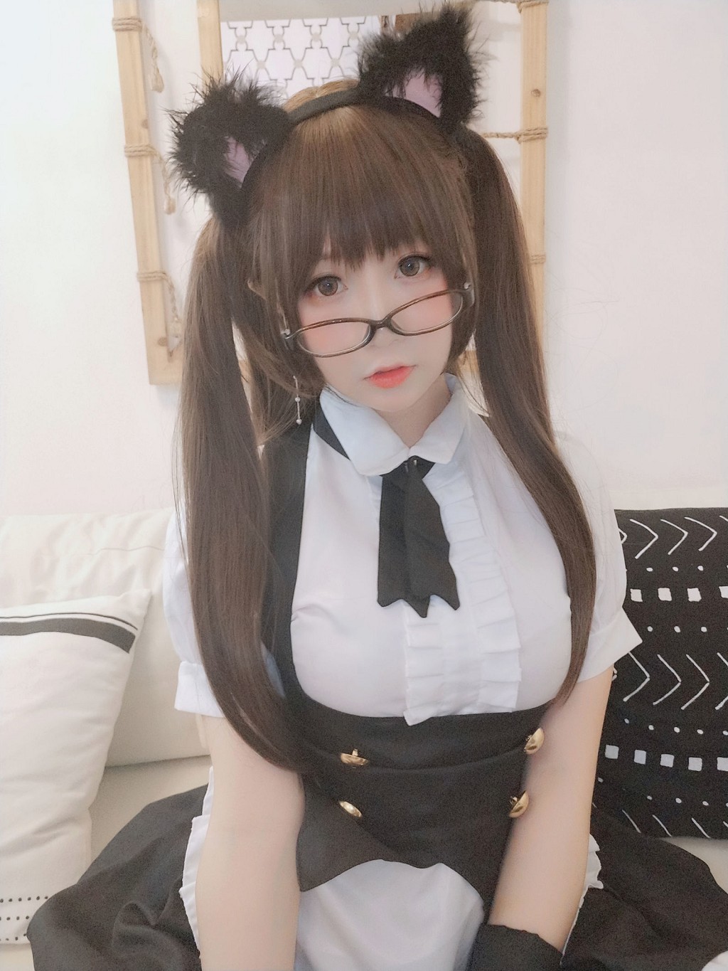 摇摇乐yoyo《黑丝女仆》 [Cosplay美女] 写真集[59P]