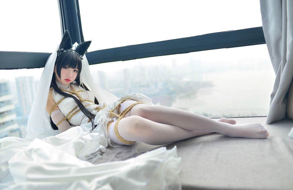 雪琪SAMA《爱宕婚纱》 [福利Cosplay] 写真集[38P]