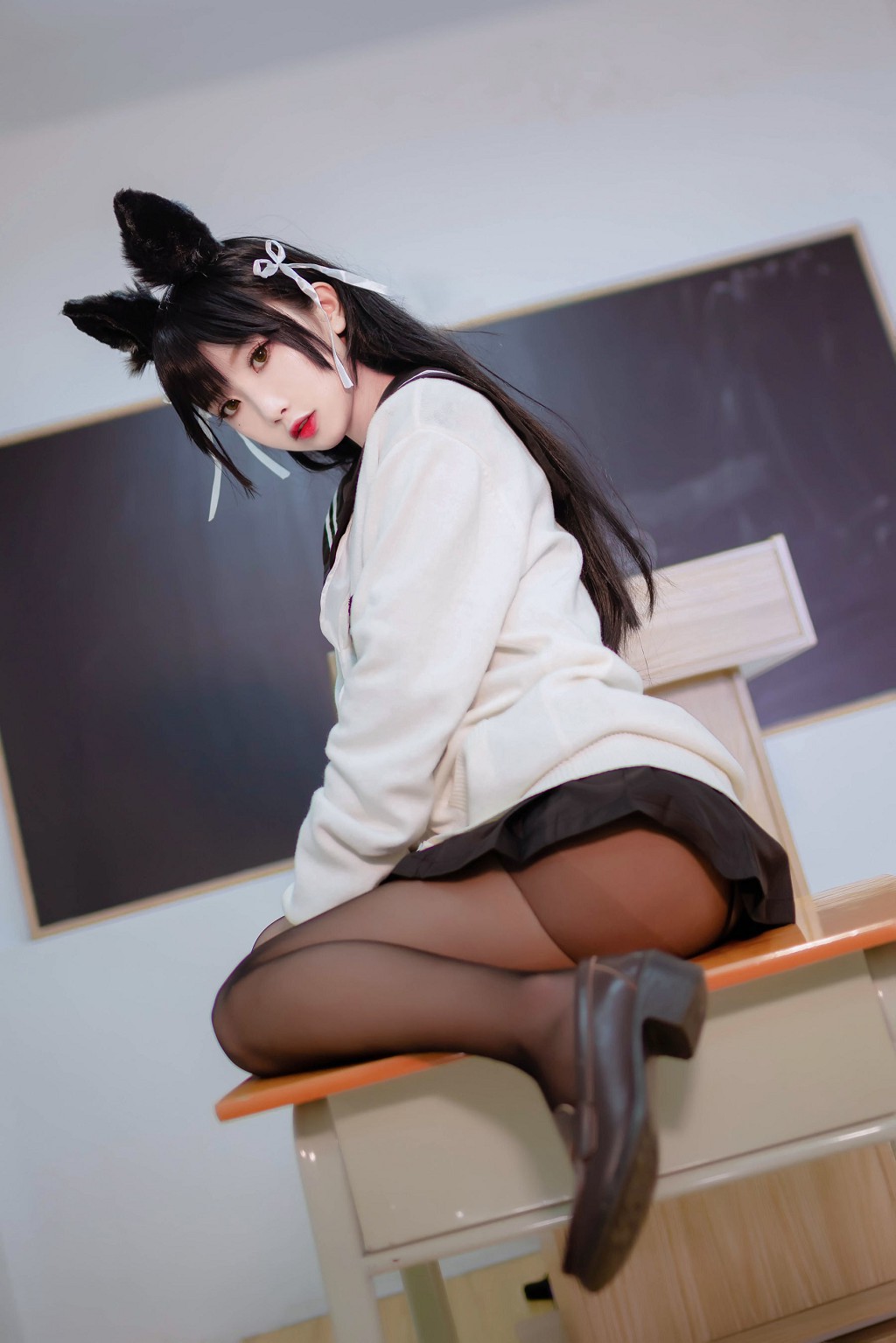 鬼畜瑶在不在w《JK制服》  [Cosplay福利] 写真集[22P]