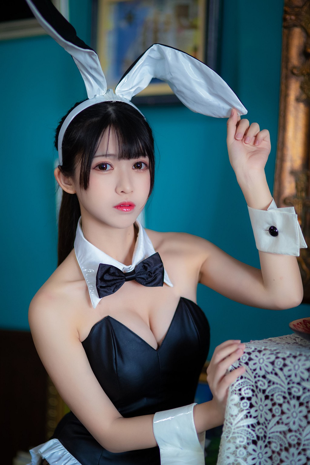 COSER鳗鱼霏儿《加藤惠 兔女郎》 [Cosplay美女] 写真集[25P]
