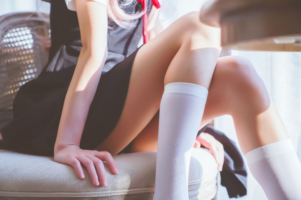 桜桃喵《藤原千花》 [萝莉COS] 写真集[48P]