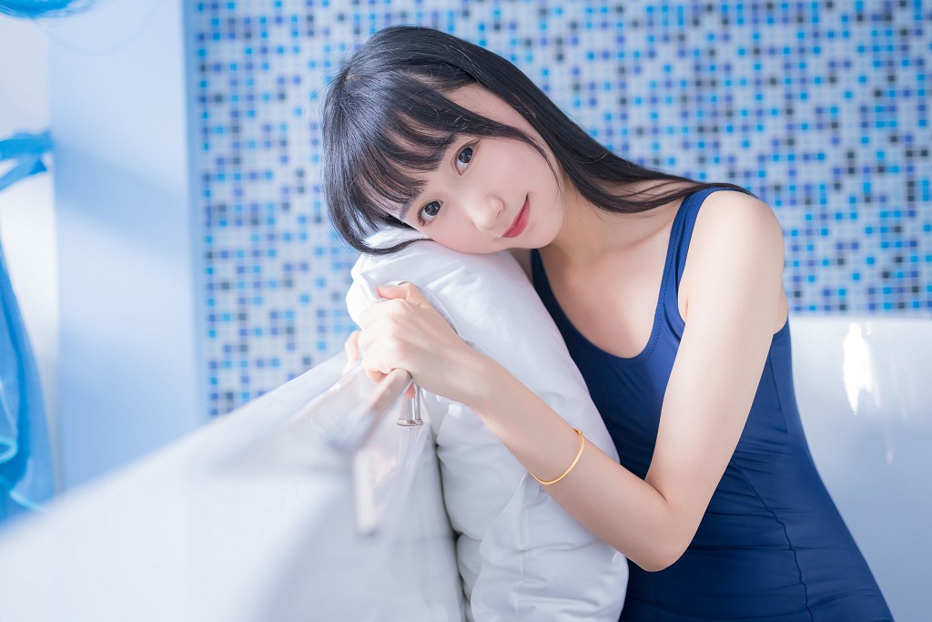 木绵绵《白衬衫黑丝死库水》 [COSER美女] 写真集[30P]