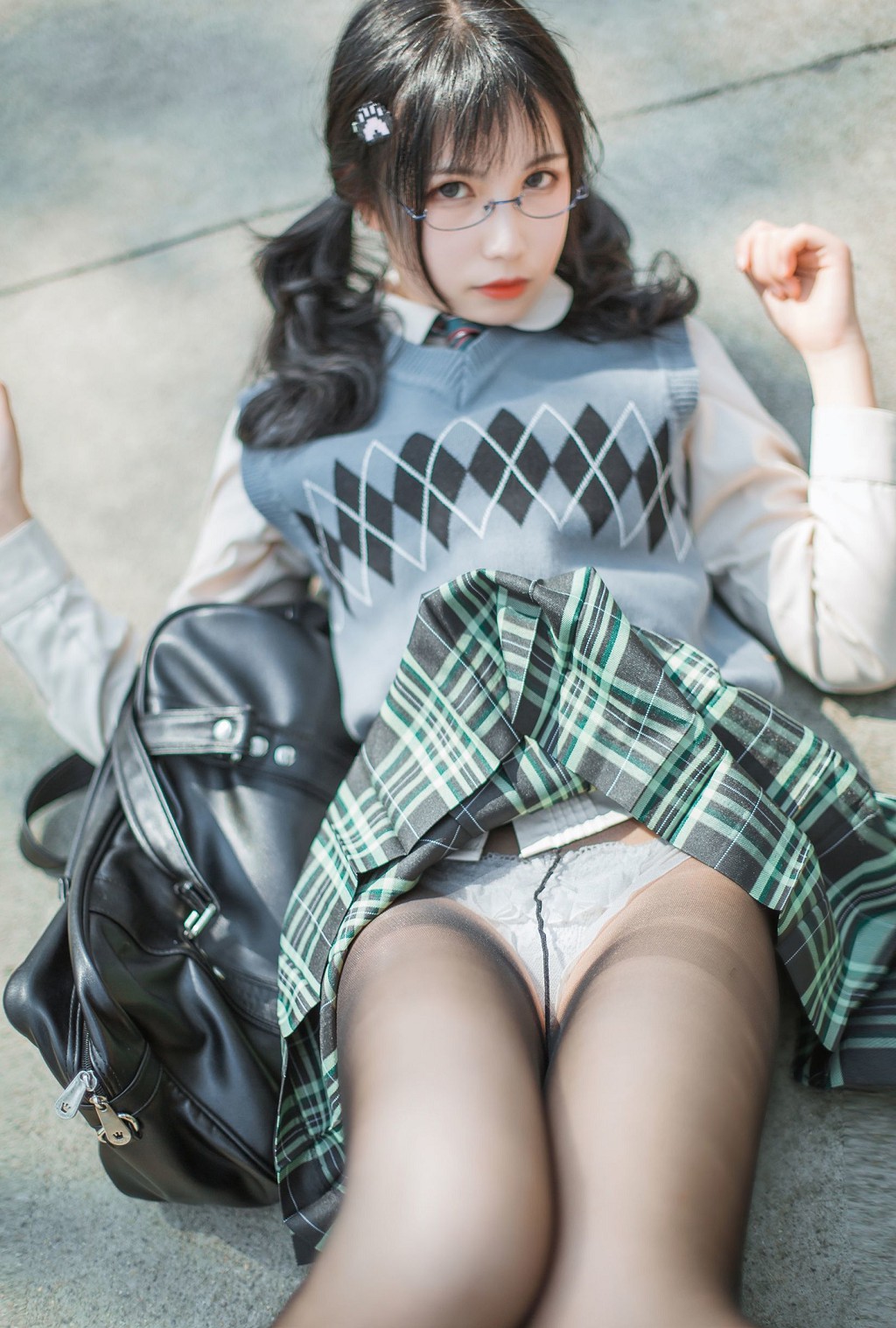 COSER小姐姐逐月su 《乡间小路》 [Cosplay美少女] 写真集[45P]