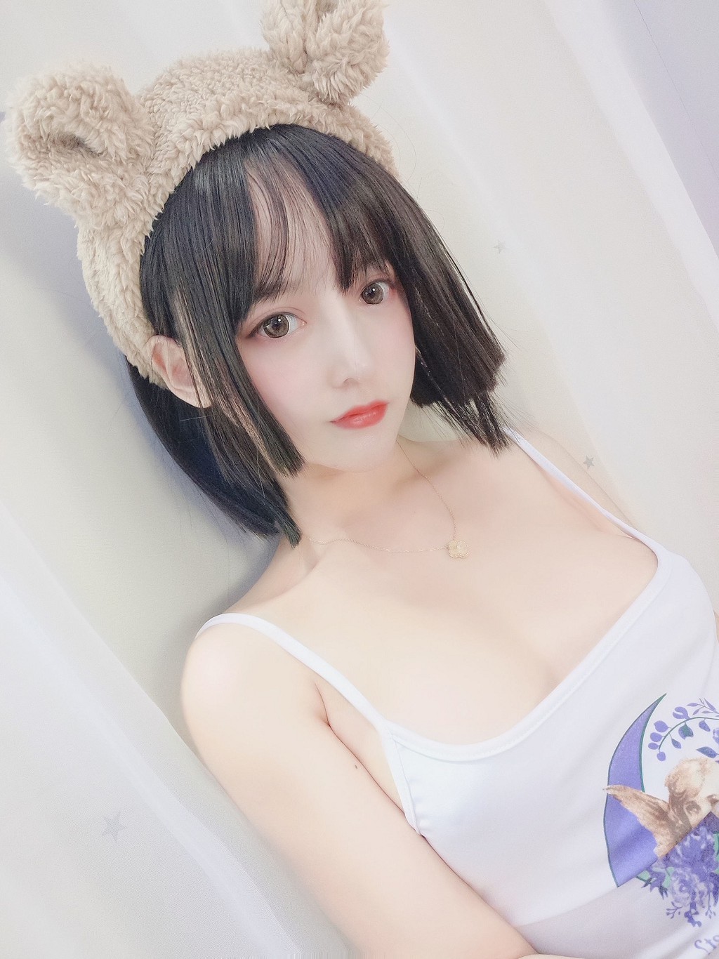 COSER米线线sama《小可爱熊妹》 [Cosplay少女] 写真集[32P]