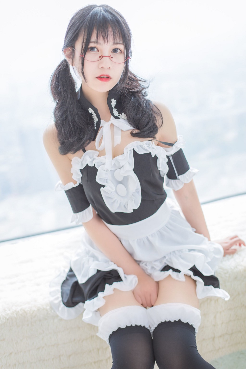 逐月su《女仆》 [Cosplay美少女] 写真集[54P]