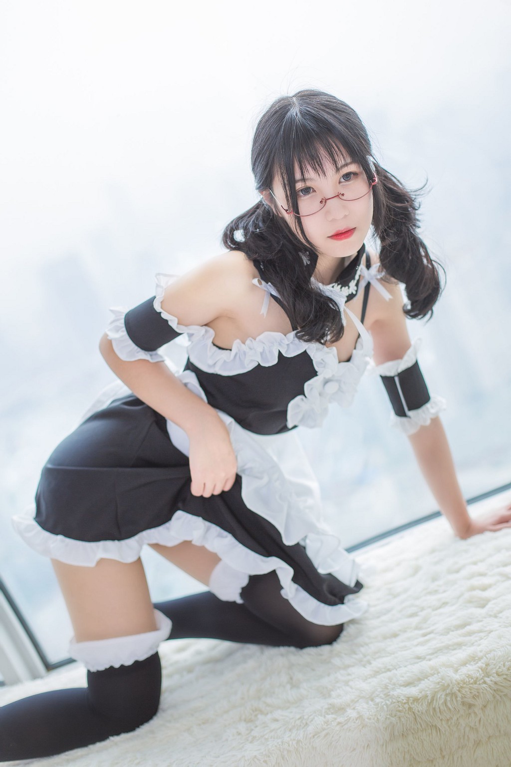 逐月su《女仆》 [Cosplay美少女] 写真集[54P]