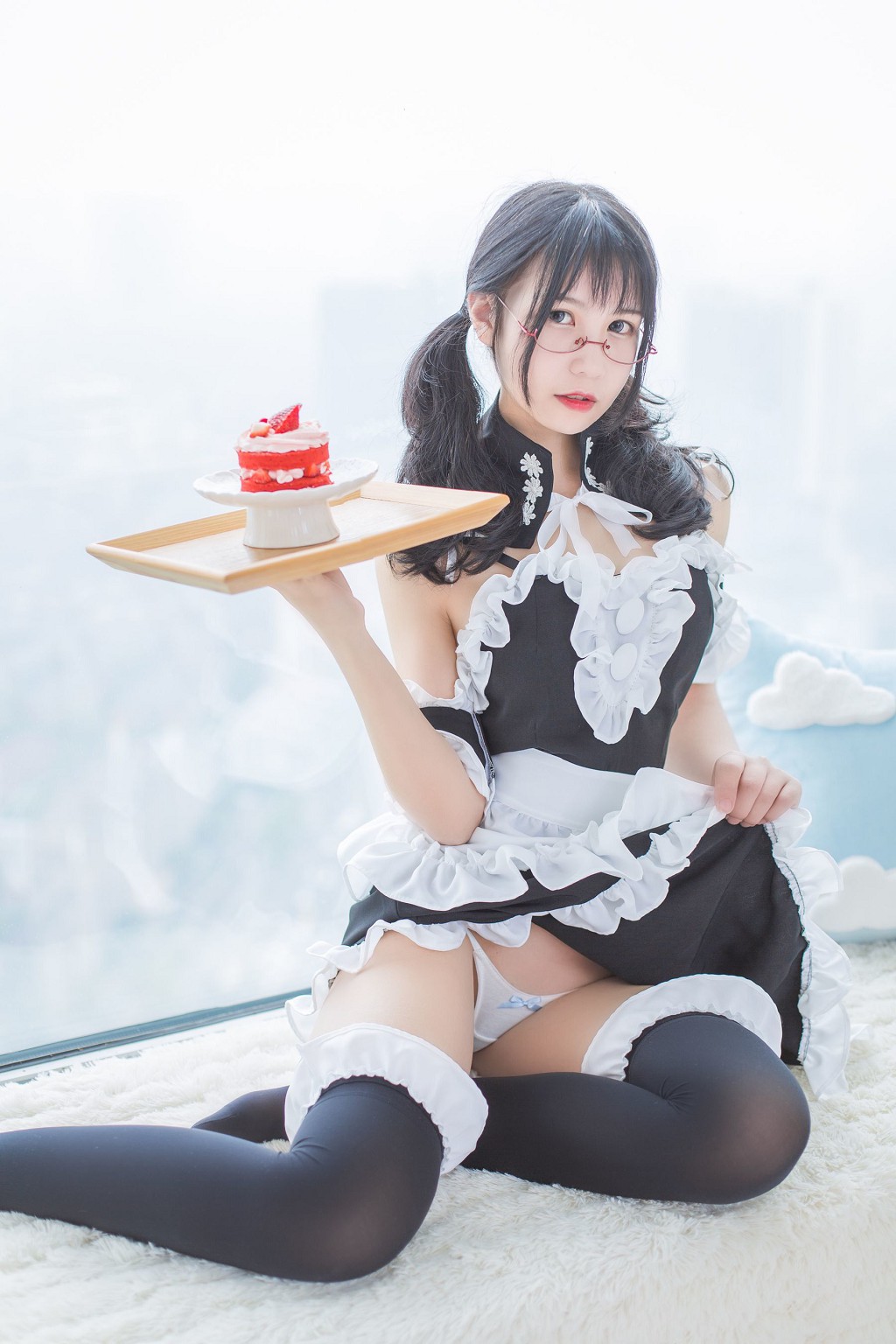 逐月su《女仆》 [Cosplay美少女] 写真集[54P]