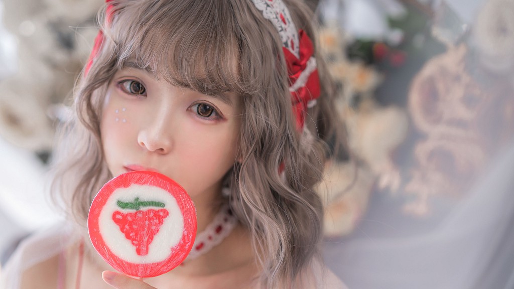 疯猫ss《水手服和睡衣》 [萝莉COS] 写真集[57P]