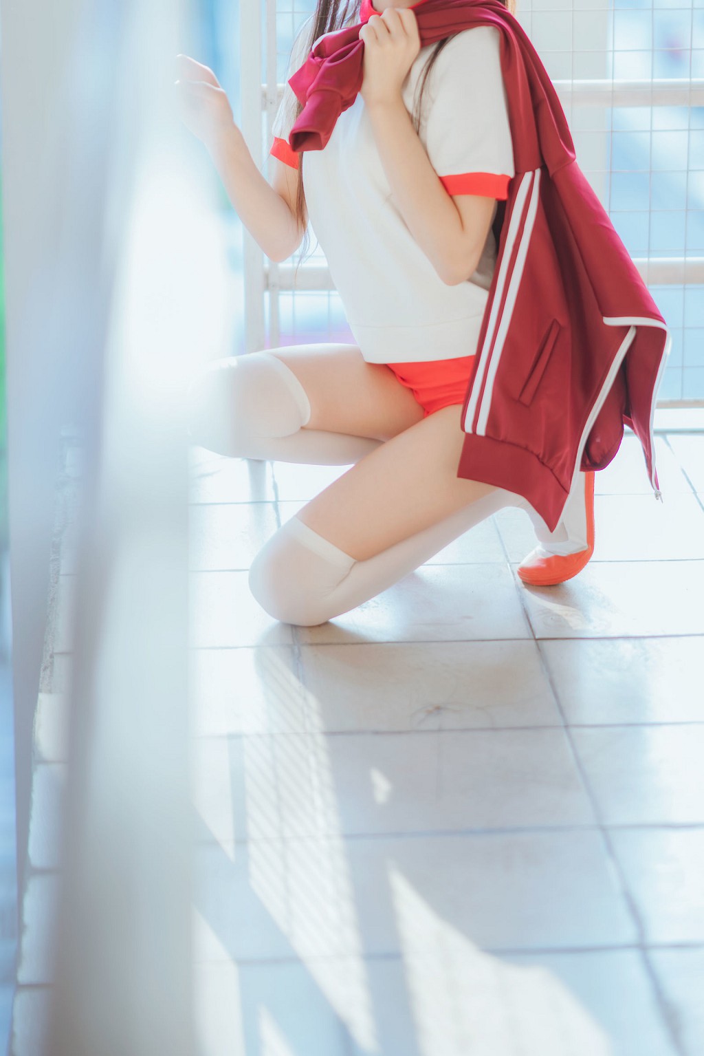 桜桃喵《红色体操服》 [Cosplay美女] 写真集[44P]