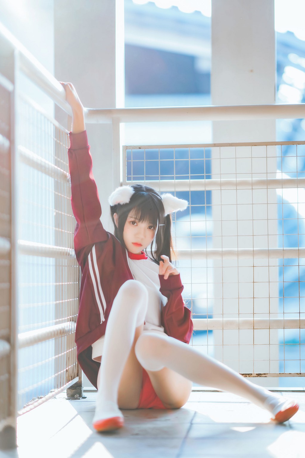 桜桃喵《红色体操服》 [Cosplay美女] 写真集[44P]