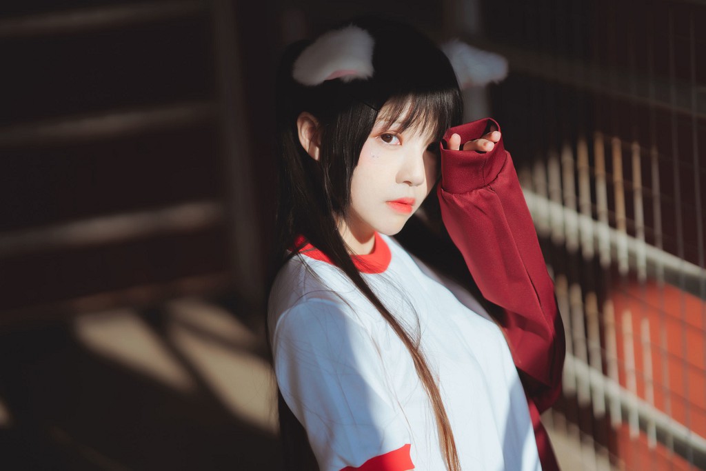 桜桃喵《红色体操服》 [Cosplay美女] 写真集[44P]