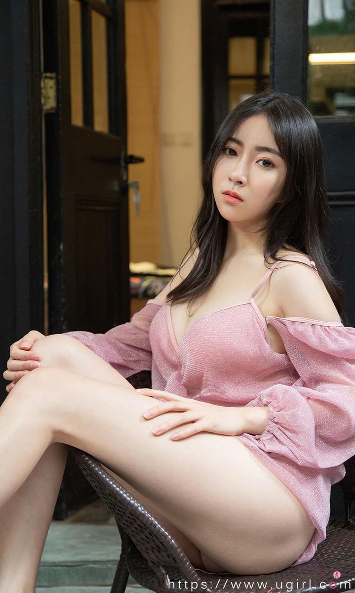 尤果网美女模特林小艺波涛胸涌内衣诱惑最美主题私房写真