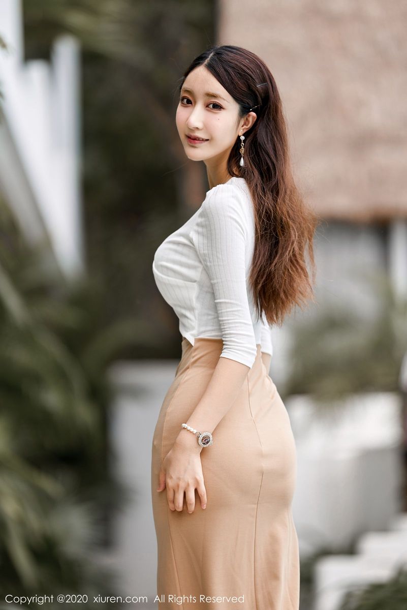 秀人网美女模特Betty林子欣内衣诱惑开裆主题系列三亚旅拍