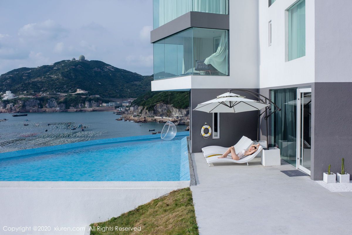 秀人网性感女神沈梦瑶白色蕾丝连体比基尼诱惑曼妙写真