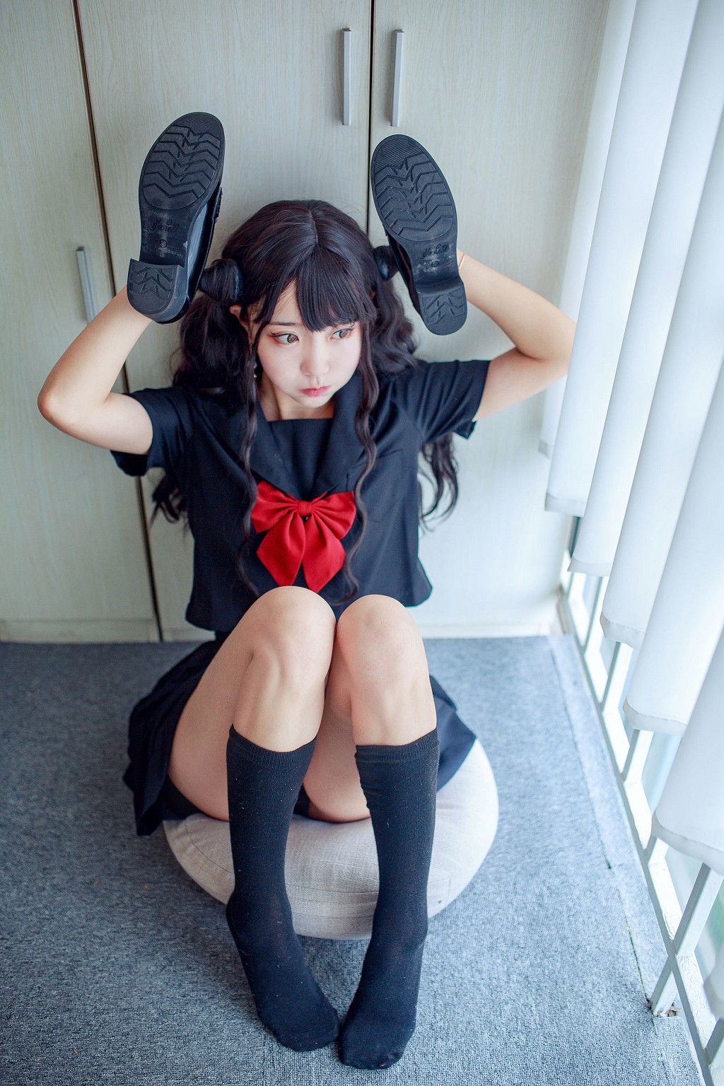 COSER黑川《小恶魔JK》 [Cosplay福利] 写真集[32P]