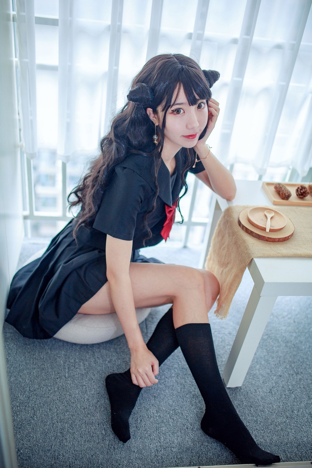 COSER黑川《小恶魔JK》 [Cosplay福利] 写真集[32P]