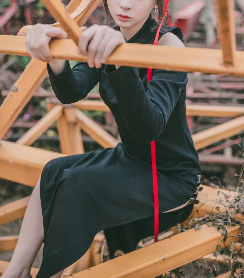 疯猫ss 《旗袍真棒！》 [萝莉COS] 写真集[36P]