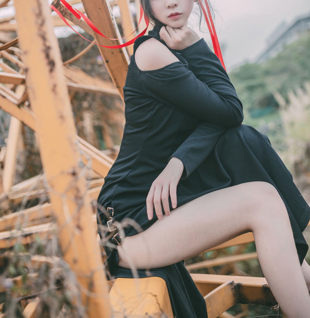 疯猫ss 《旗袍真棒！》 [萝莉COS] 写真集[36P]