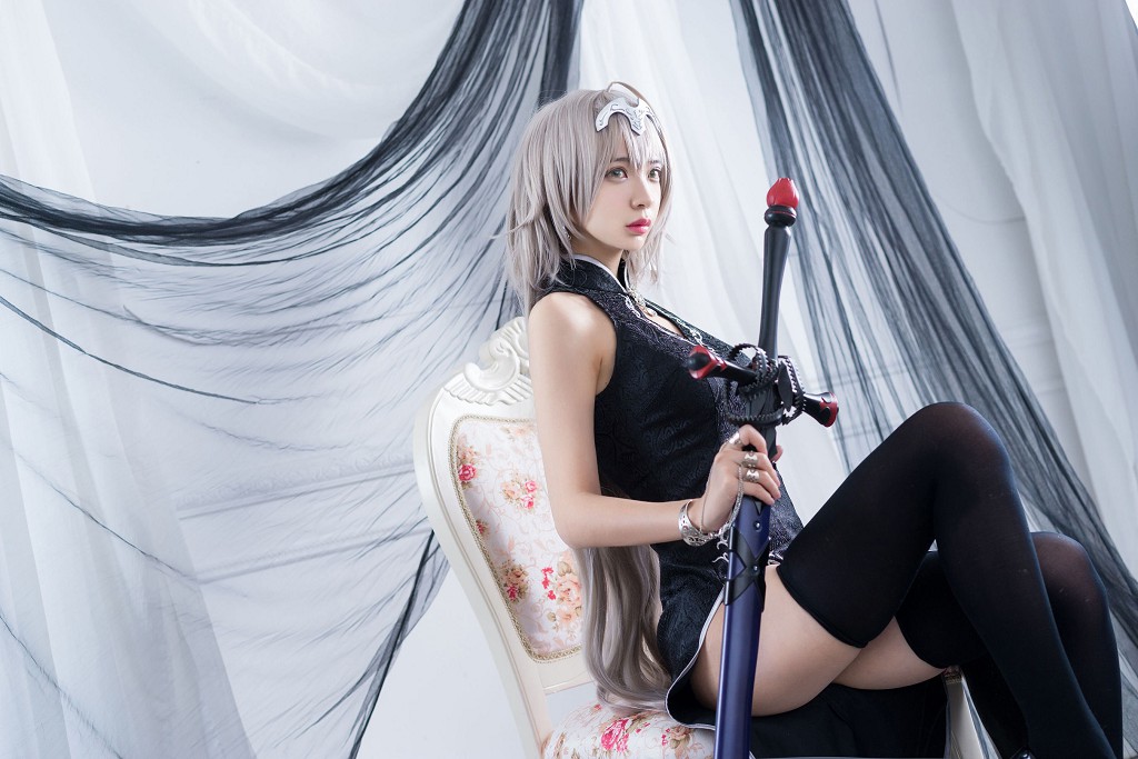 疯猫ss 《旗袍真棒！》 [萝莉COS] 写真集[36P]