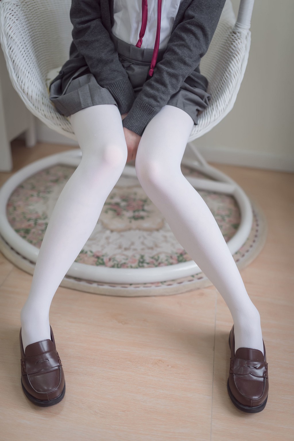 雪琪SAMA 《JK白丝》 [福利Cosplay] 写真集[46P]