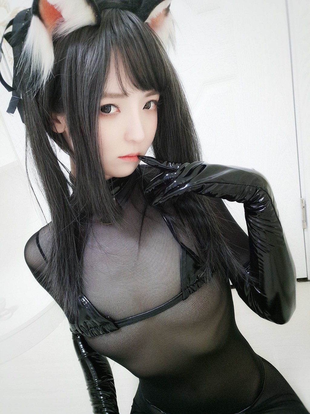 一小央泽《黑猫巧克力派》  [Cosplay美女] 写真集[34P]